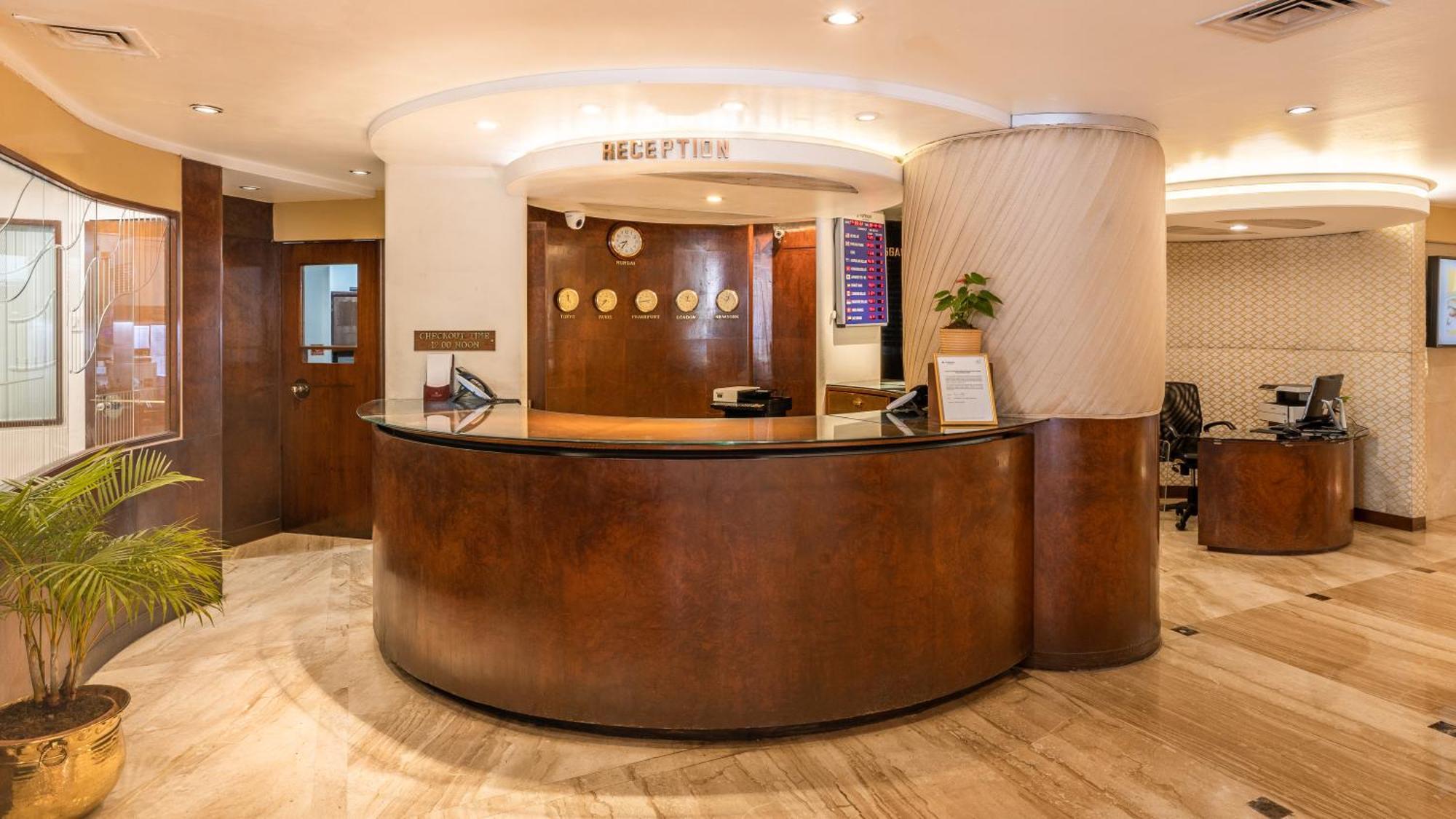Hotel Kohinoor Continental,Airport مومباي المظهر الخارجي الصورة